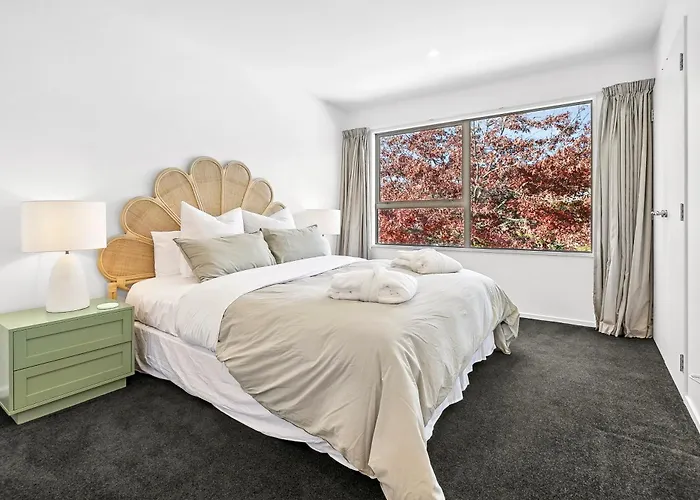 Modern Renovated Apartment