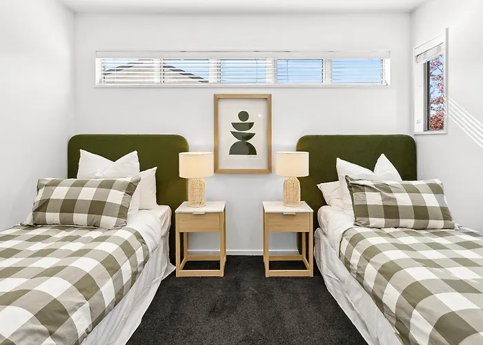 Modern Renovated Apartment